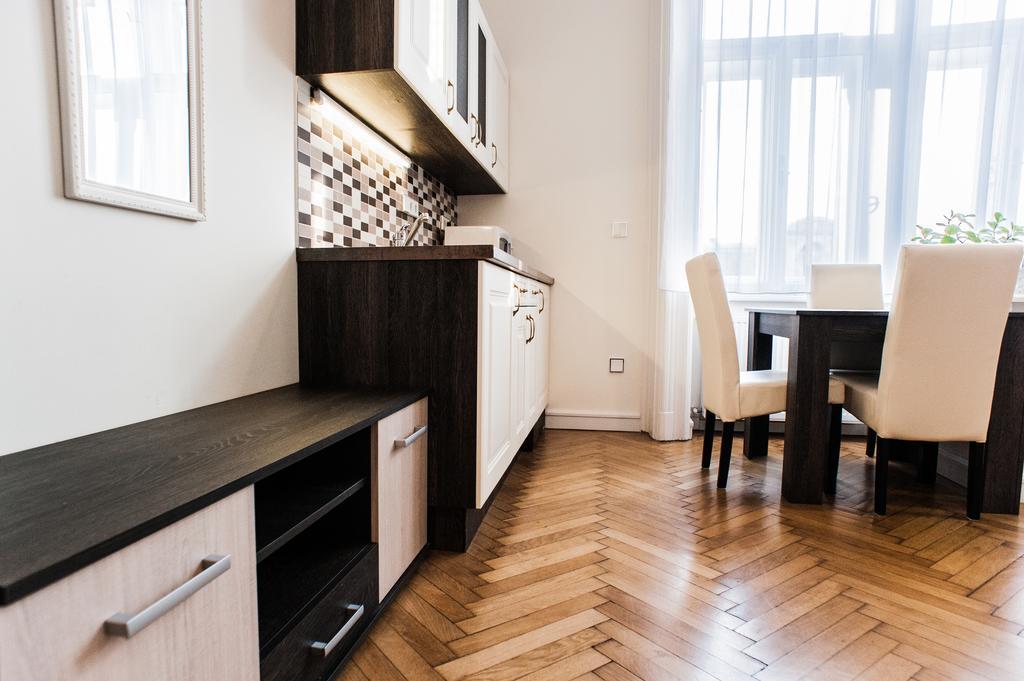 All In Apartman Budapest Zimmer foto