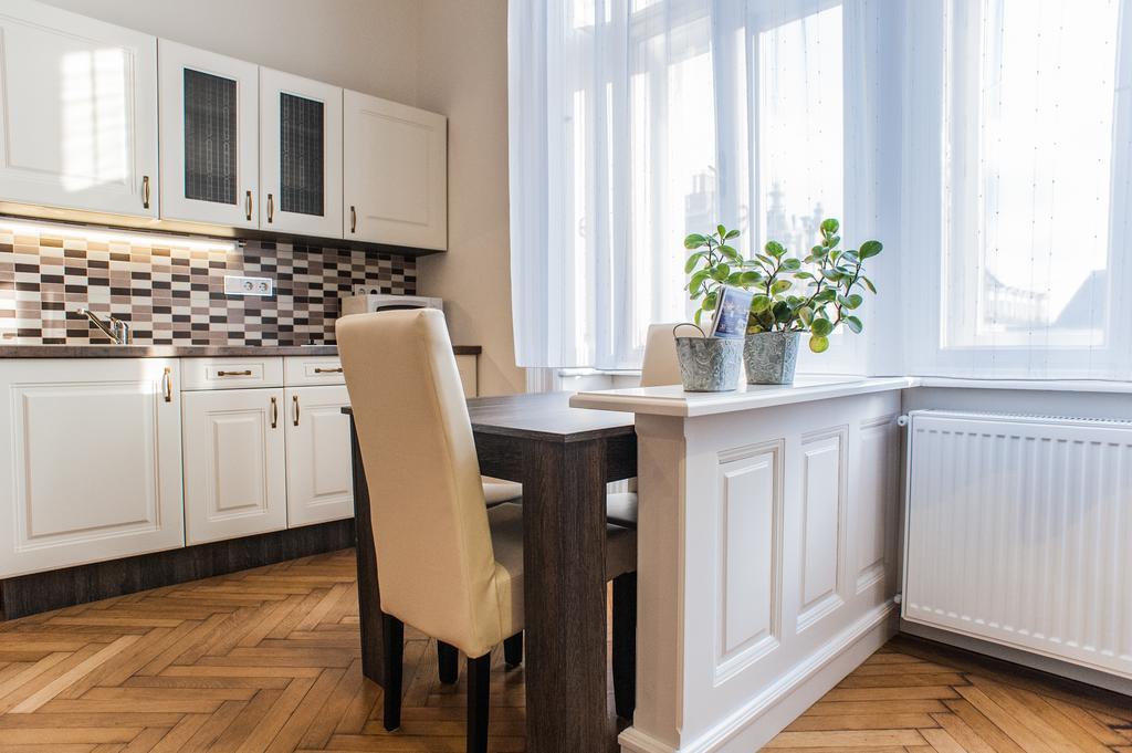 All In Apartman Budapest Zimmer foto
