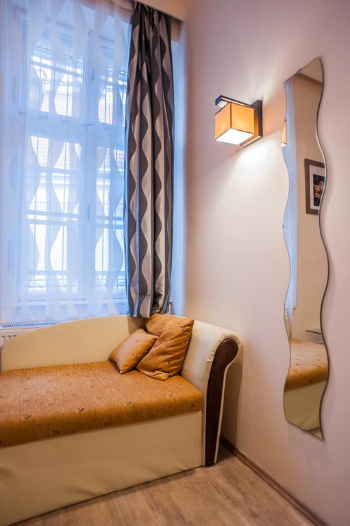 All In Apartman Budapest Zimmer foto