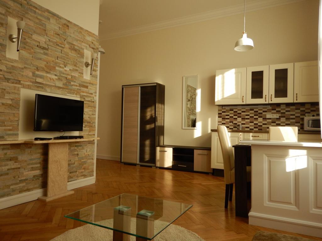 All In Apartman Budapest Zimmer foto